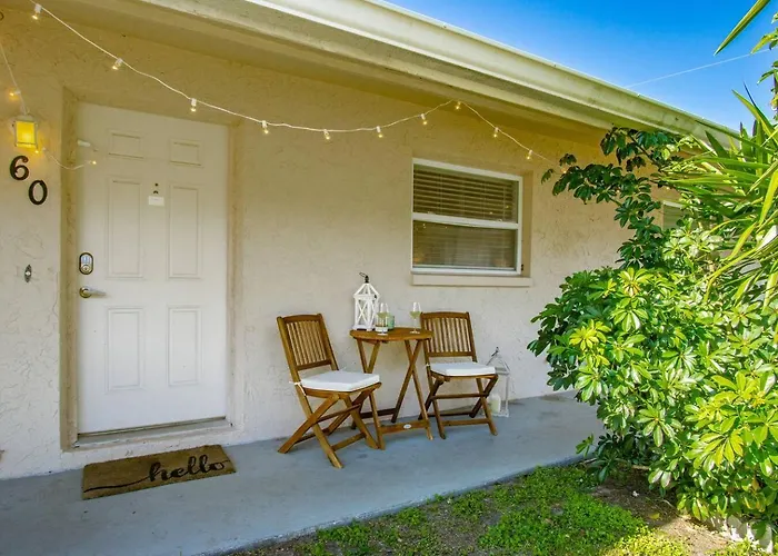 Steps To | Laid‑back Small-town Coastal Feel * Clearwater Beach