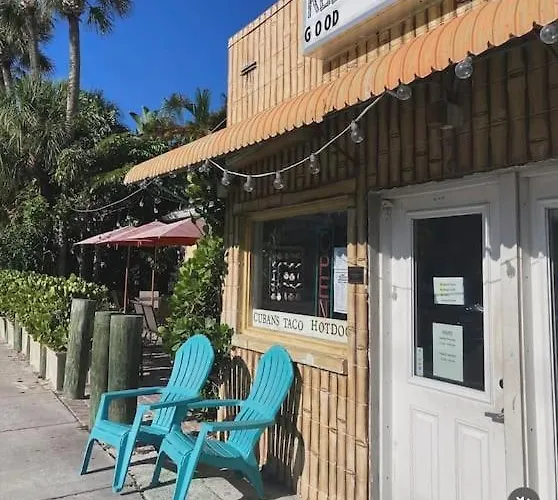 Steps To | Laid‑back Small-town Coastal Feel *